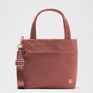 lululemon athletica Pebbled Rose Convertible Tote with Rose Gold Hardware